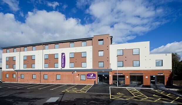 Premier Inn Honiton Buitenkant foto
