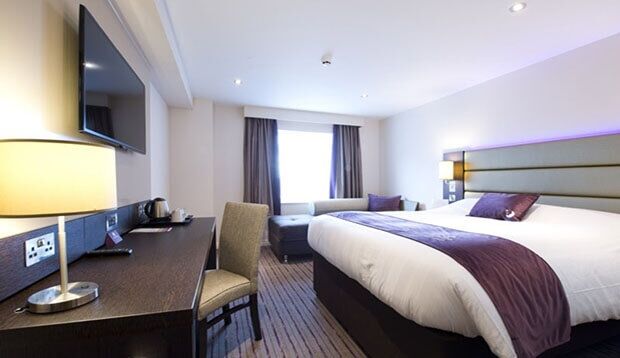 Premier Inn Honiton Buitenkant foto